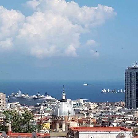 Appartement Il Volo Del Gabbiano à Naples Extérieur photo