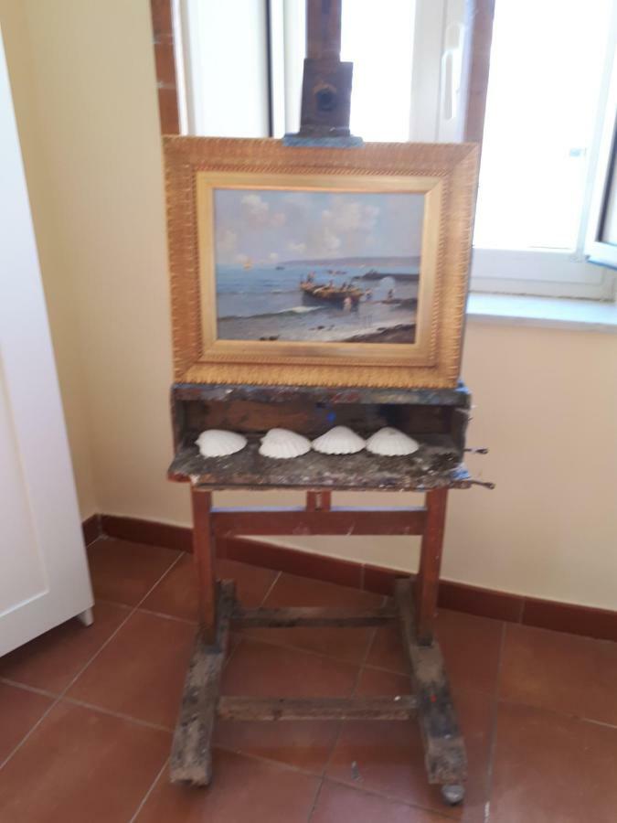Appartement Il Volo Del Gabbiano à Naples Extérieur photo