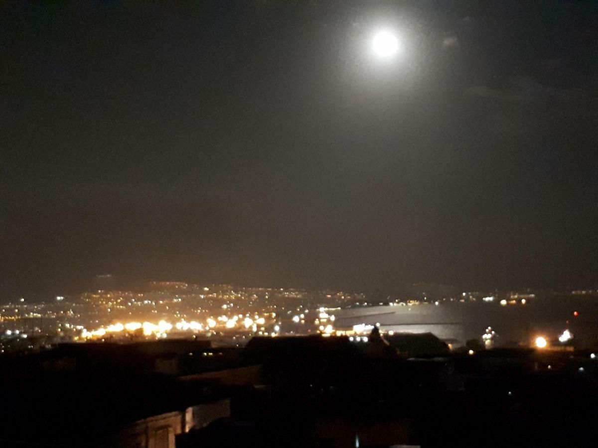 Appartement Il Volo Del Gabbiano à Naples Extérieur photo